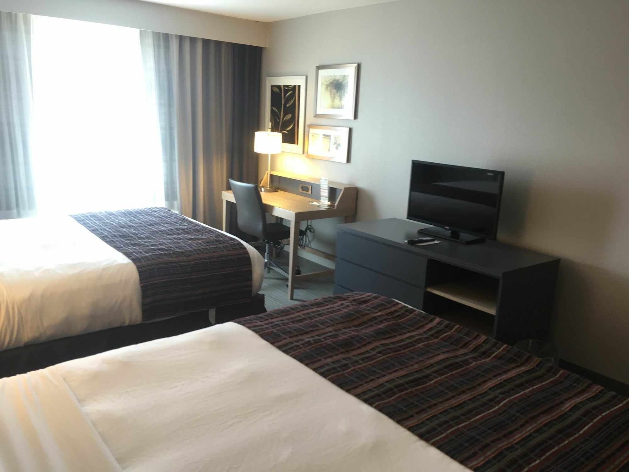 Country Inn & Suites By Radisson, Springfield Southeast Екстер'єр фото