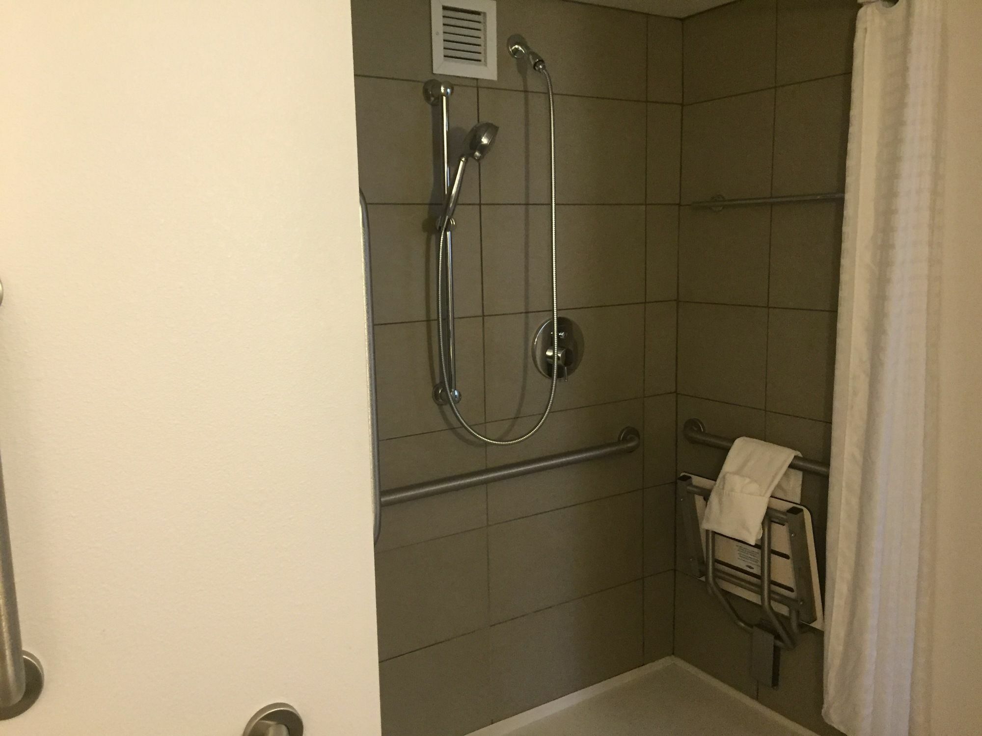Country Inn & Suites By Radisson, Springfield Southeast Екстер'єр фото